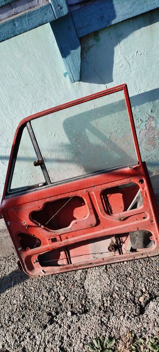Продам дверь ваз 2101