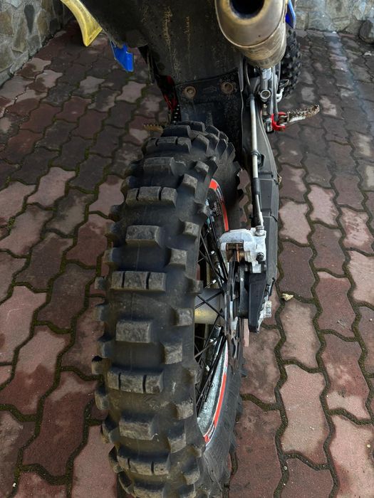 Motocicleta XTRAINER 2T 300cc MY21