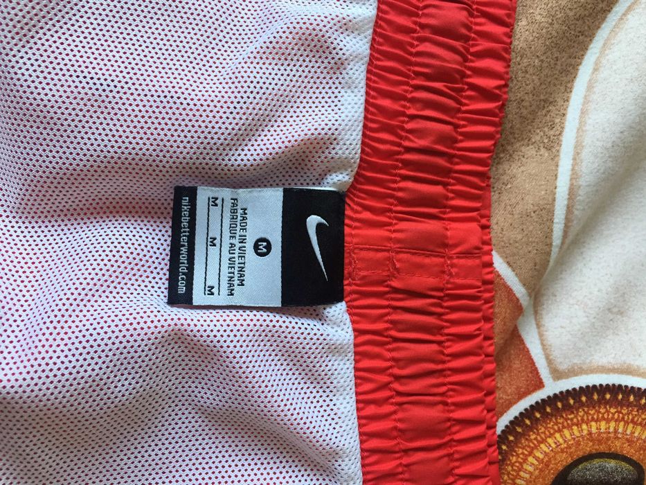 Short Nike rosu, original