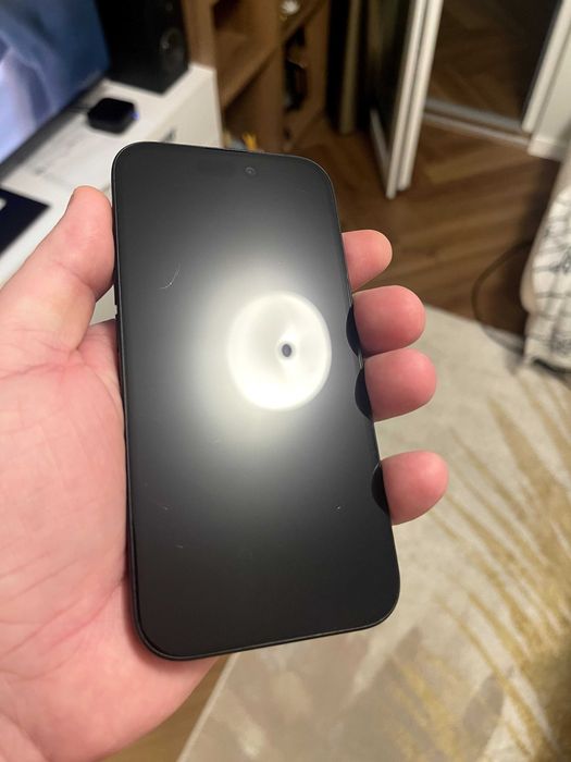 Iphone 16 128gb black (97% battery)