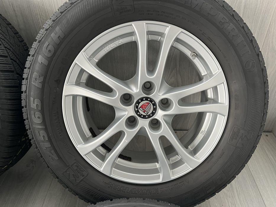 Джанти 16 цола 5х114,3 за японски SUV със зимни гуми 215/65/16