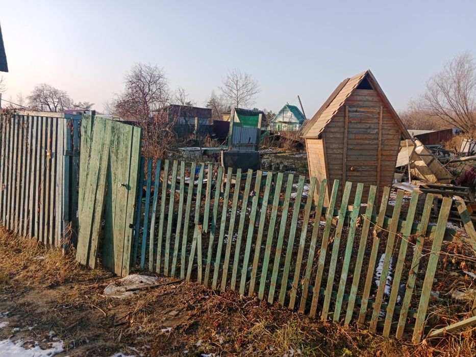 Продам дачу,общество "Локомотив"