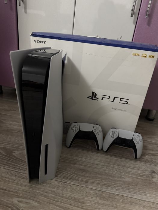 (PS5) SonyPlaystation 5 два джойстика) PS Plus Delux