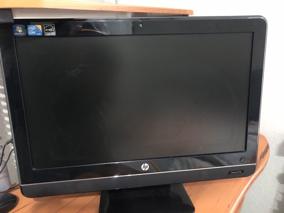 Компьтер HP а идеальном состояний