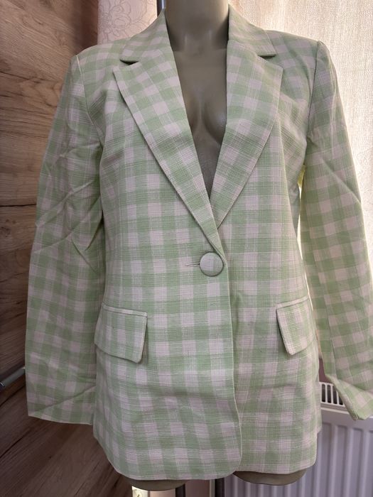 Sacou nou cu ericheta