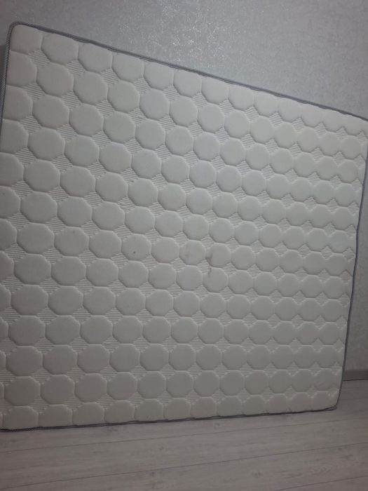 Продается артопедически матрас..