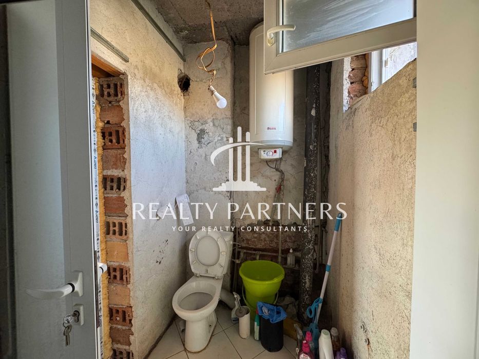 Продава къща – с. Ярджиловци, обл. Перник