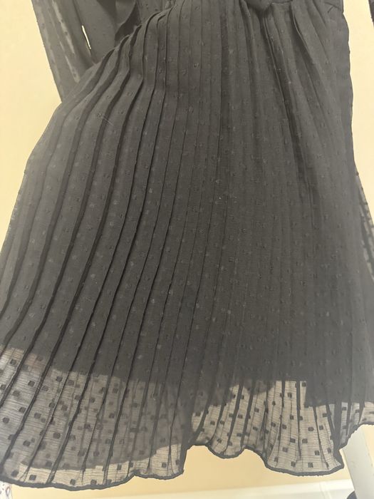 Платье короткое черное