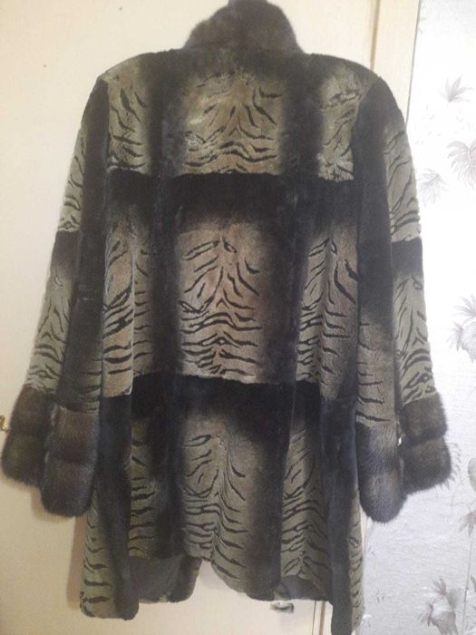 Продам шубу мутон