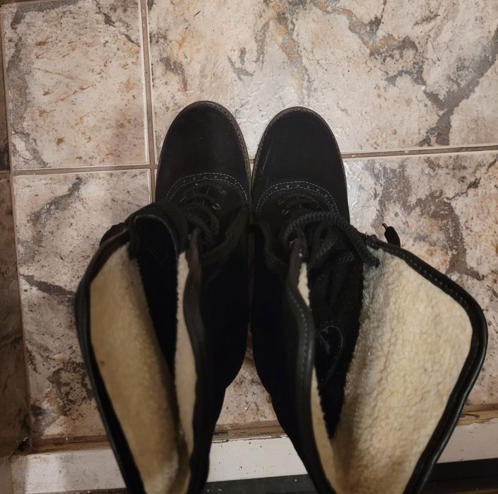 Ghete toc imblanite piele intoarsa