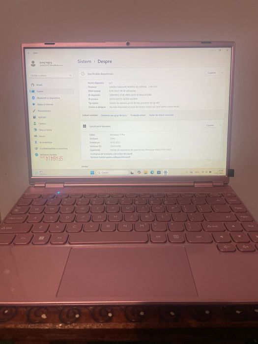 Vând laptop Nou Notodd n700