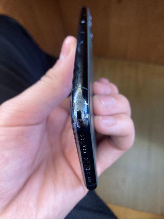 IPhone 11 pro Carapinasi 3 tochka strashniy joyi yok