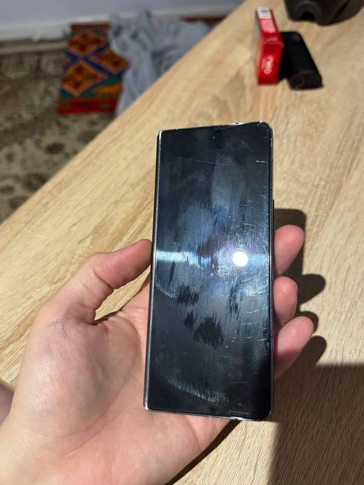 Samsung galaxy z fold r 256