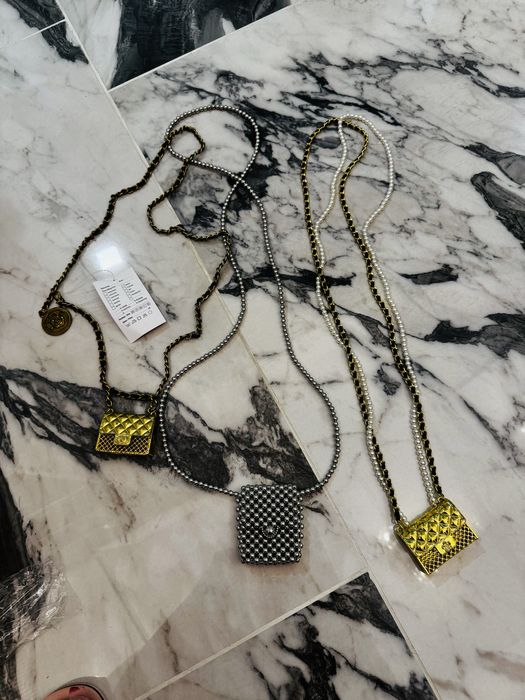 Чанта, цена на запитване