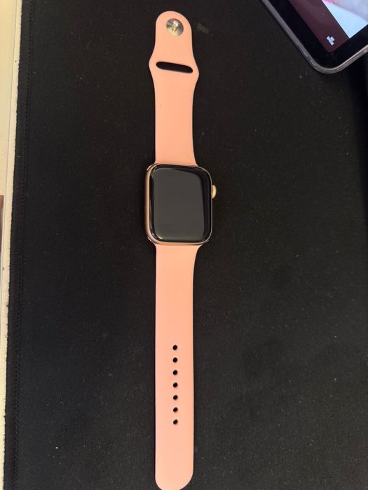 Часы Appel watch