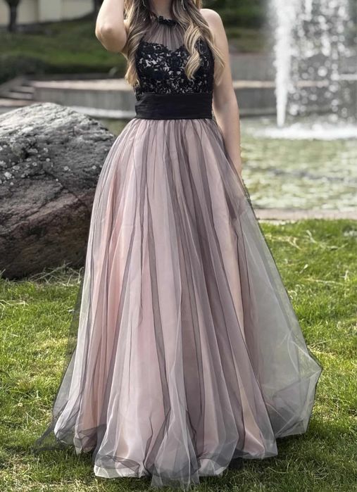 Розово-черна бална рокля