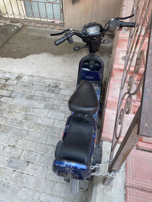 Электроскутер SK8