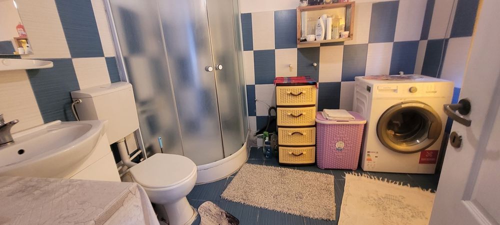 Casa noua din caramida, la cheie. Com Livezi .