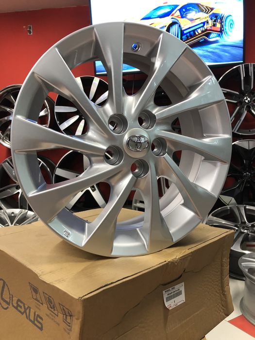 16ц 5х100 Toyota Yaris Тойота Ярис Lexus CT 200H/ Оригинални/