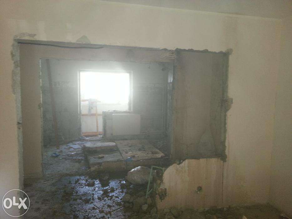 Taiat beton armat demolat gauri hote cu carota diamantata