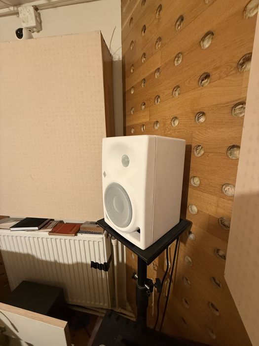Neumann KH120A (pereche) — 3200 lei, negociabil +Kh750 (separat)
