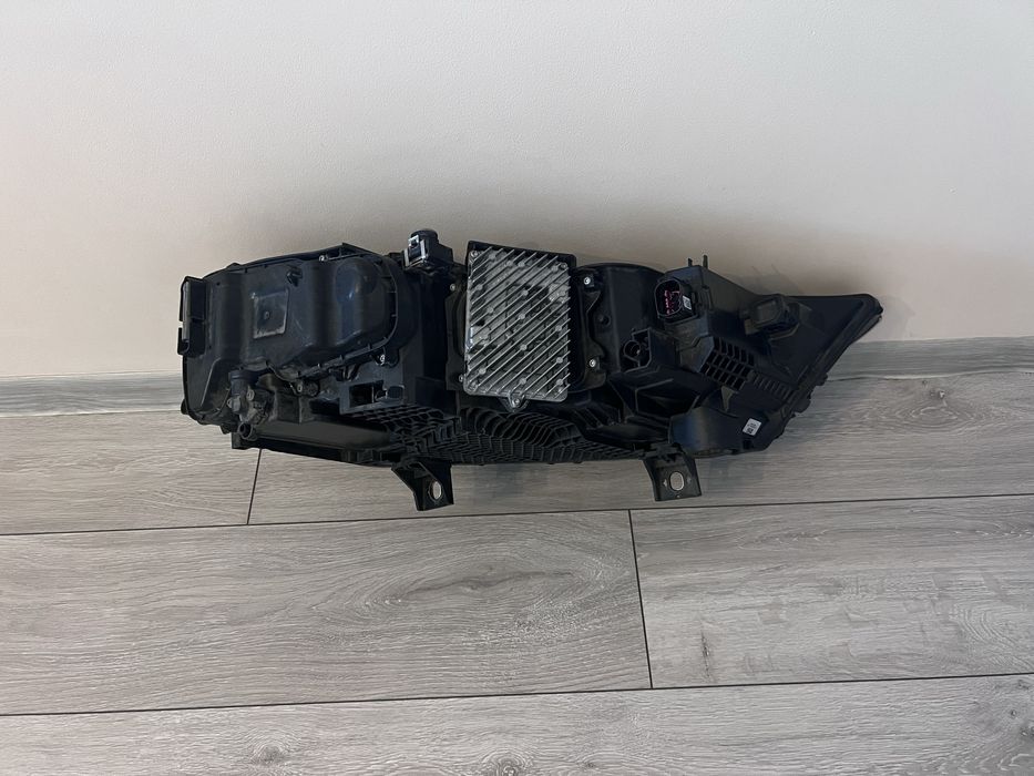 Far stanga Audi Q7 4M, Matrix, Original, De Europa, Cod 4m0941039C
