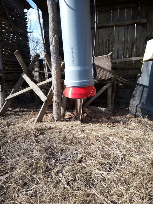 Hrănitor automat( H-3)Pentru Pui, găini,curcani, rațe