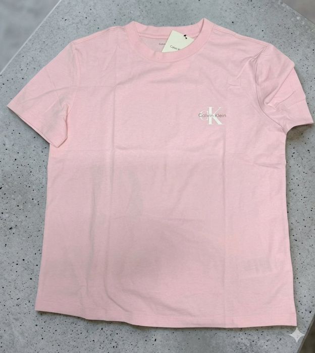 Дамска тениска Guess