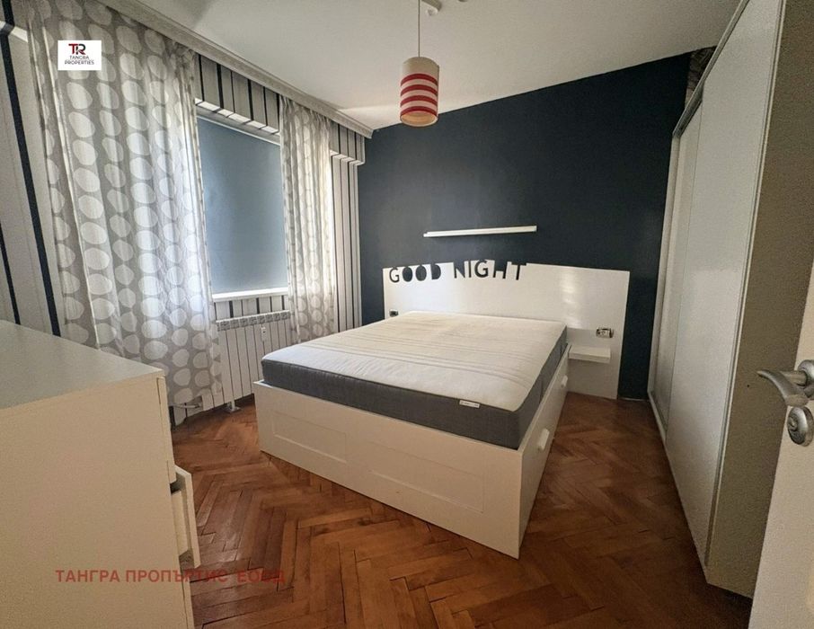 Отдава се 2-ст апартамент под наем в жк. Изток, гр.Перник