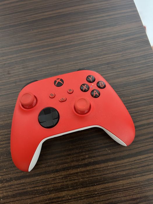 Controler wireless Microsoft, rosu, pentru Xbox Series X/S