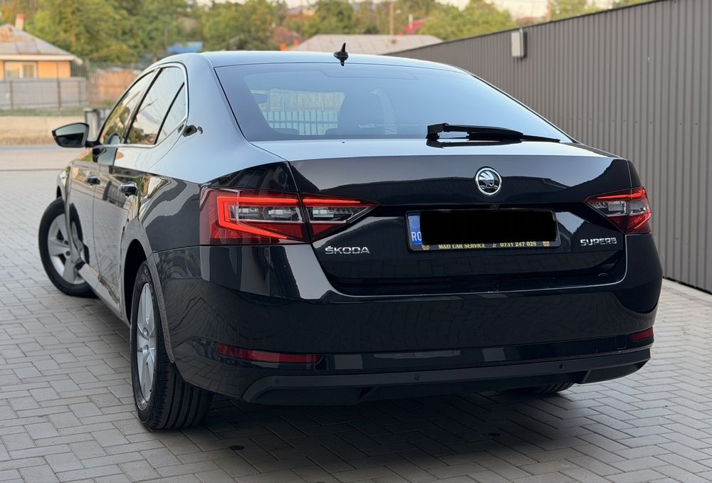 SKODA Superb 2018 — imagine 4