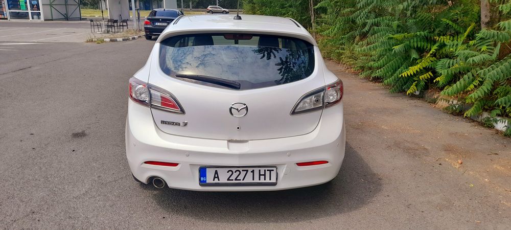 Продавам Mazda 3 2.2 Diesel на части