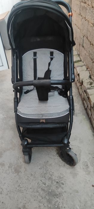 Продам детскую коляску