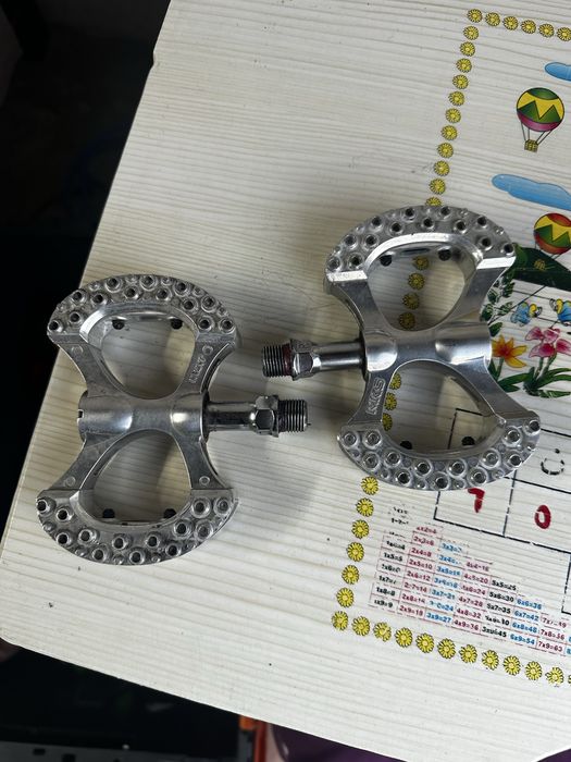 Pedale bicicleta