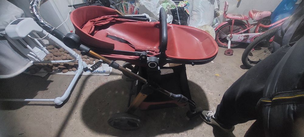 Продаётся коляска ребёнок