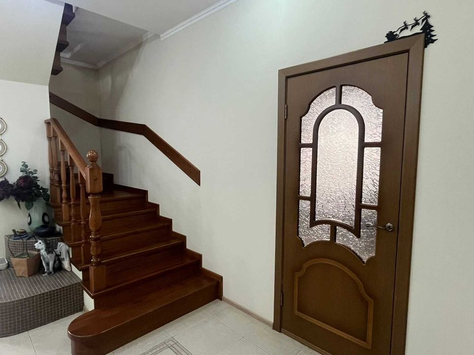 Продается шикарный коттедж