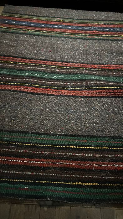 Дълга тъкана черга