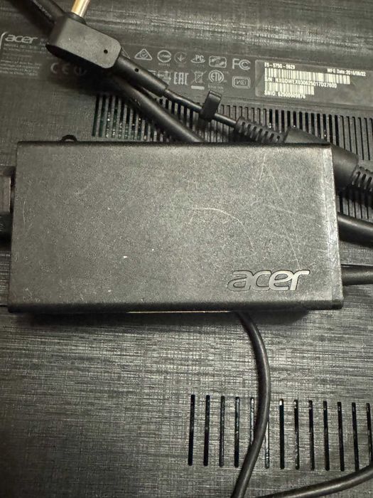 Acer Aspire e 15 E5-575G-59Z9