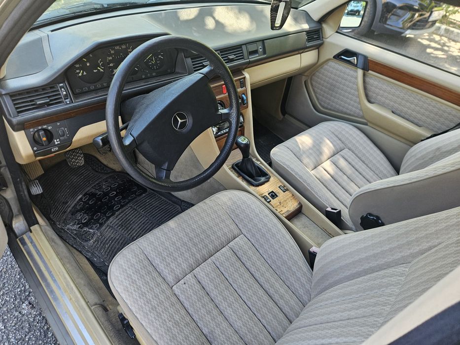 Vand Mercedes w124 200d