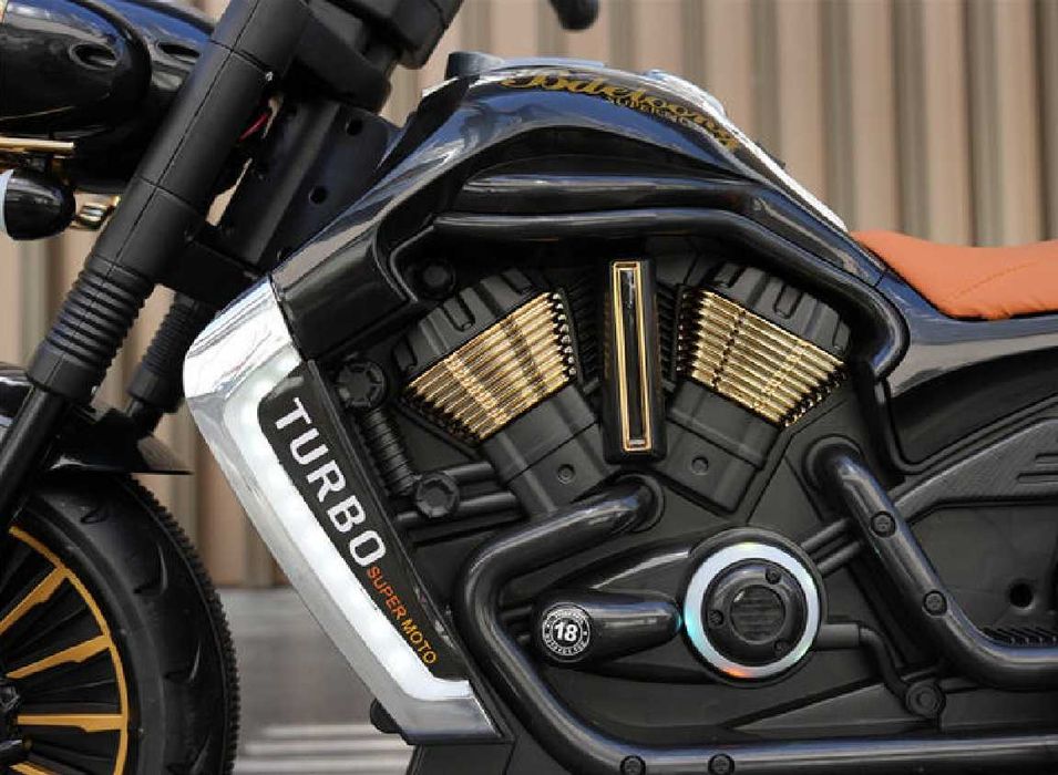 Акумулаторен MOTOR ТУРБО 12V батерия,MP3 плейър,с меки гуми