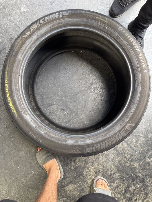 275/45/20 Michelin