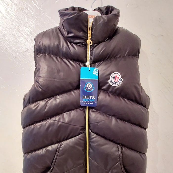 Безрукавки для девочек