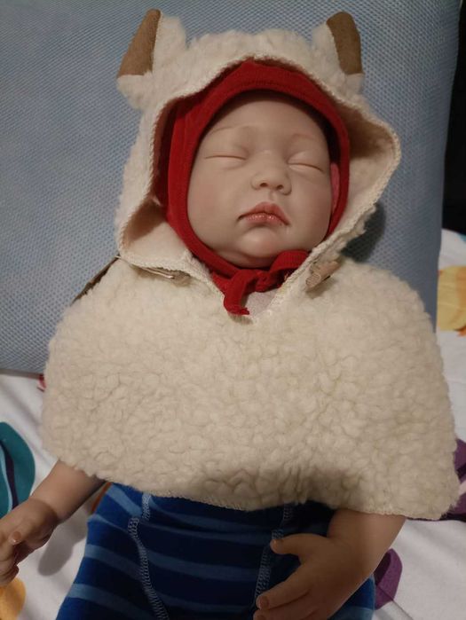 Capă nouă din lână