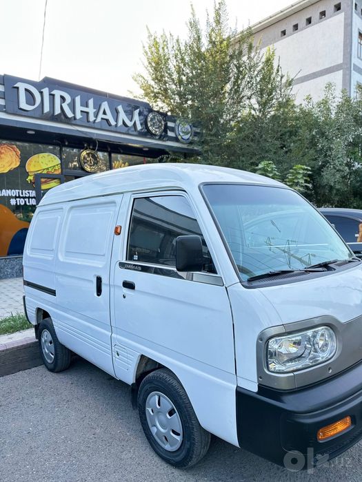 Damas van sotiladi 2021 yil 17000 min yurgan