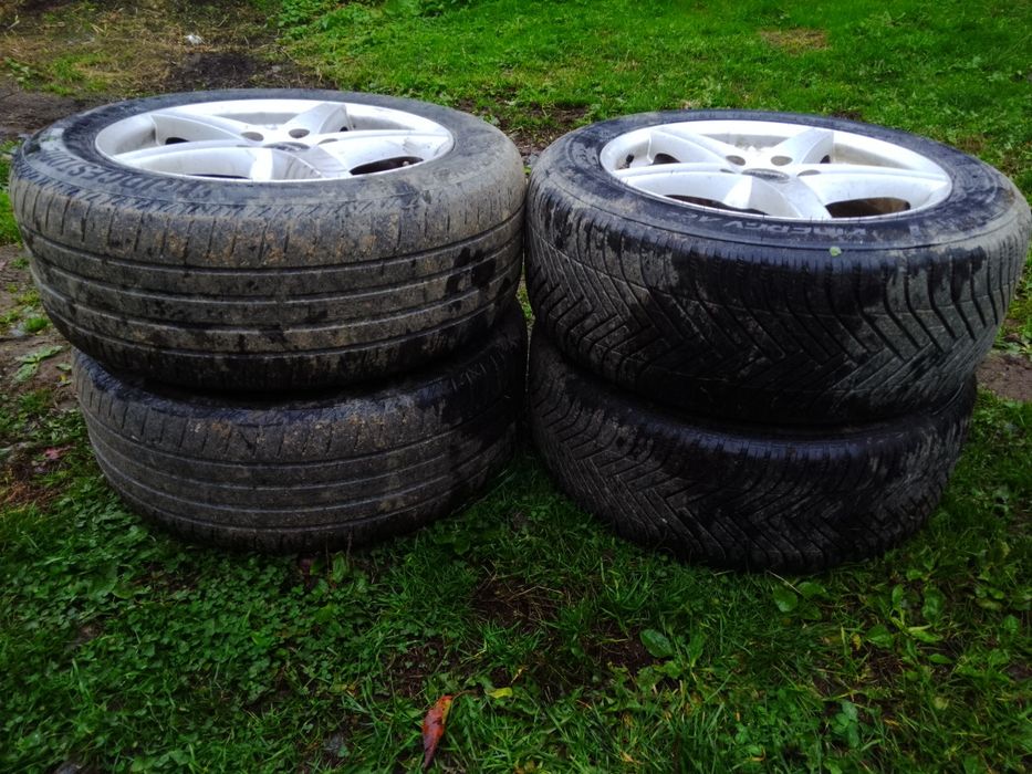 Roți  jante cu cauciucuri 235/55 R17