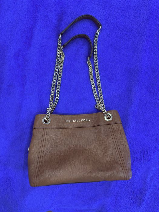 Продам сумку оригинал