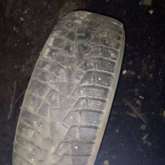 зимние шины 225/65 R17 б/у