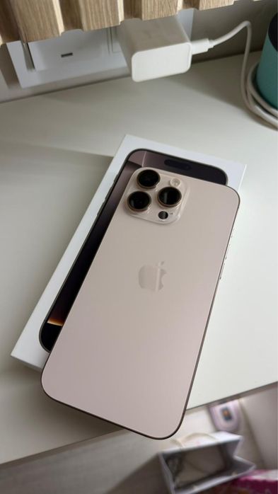 iPhone 16 про max