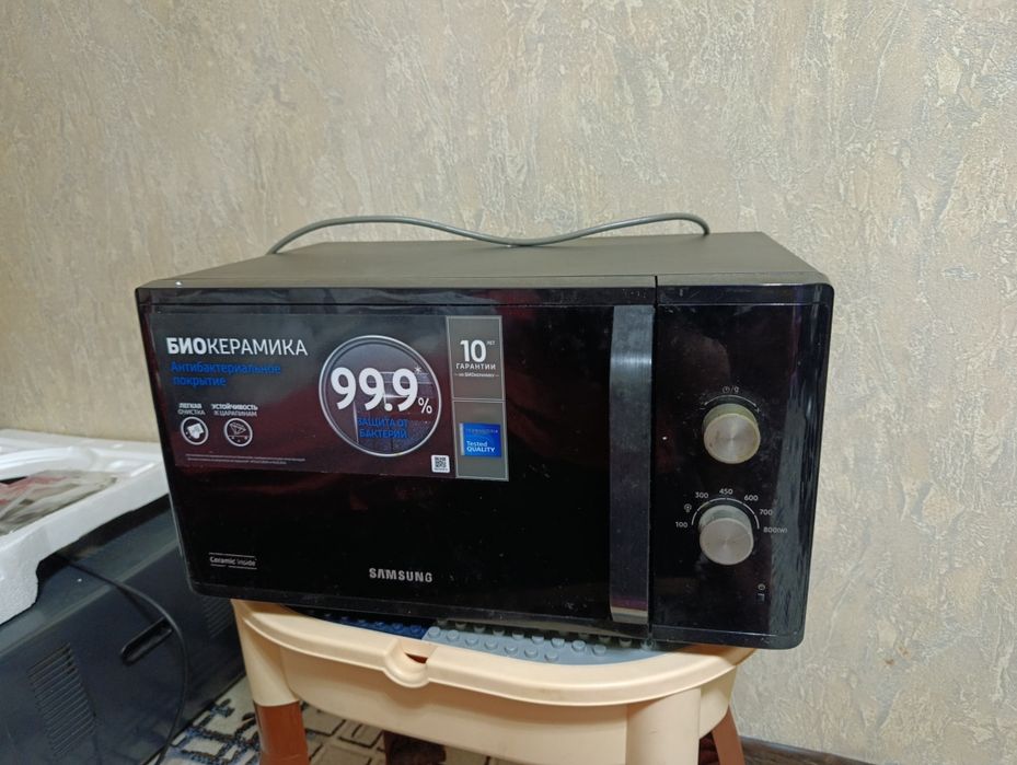 Микроволновка Samsung