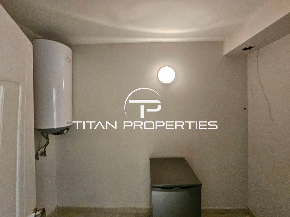 Офис, под наем в жк. Славейков